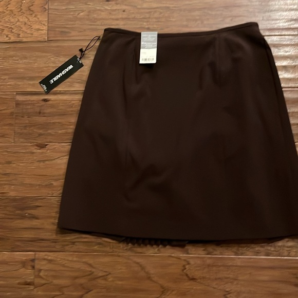 Worthington Works Women’s Skirt in Deep Chocolate Size 8P - Picture 5 of 9